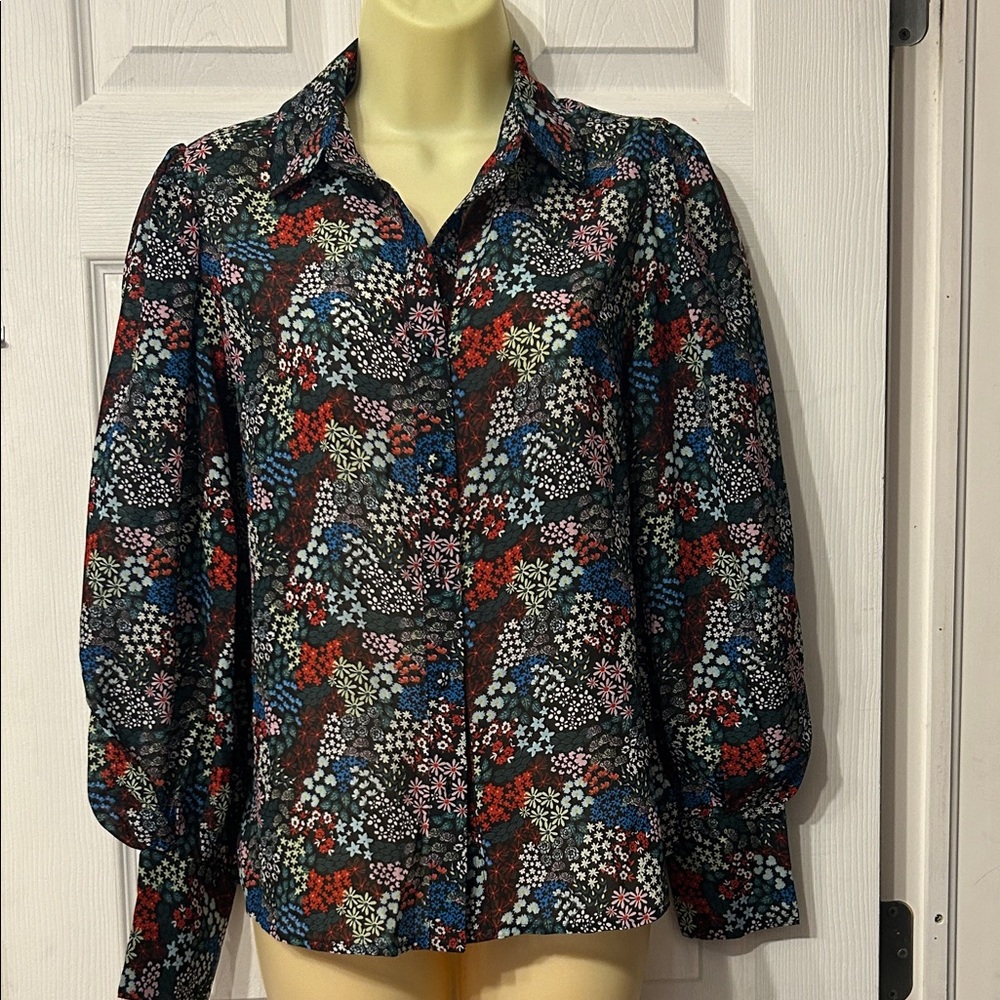 Elegant Floral Women's Blouse